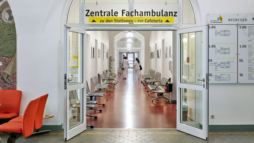 Flurgalerie Zentrfachambulanz